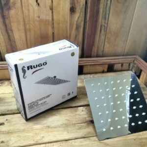 RUGO Regadera cuadrada delgada