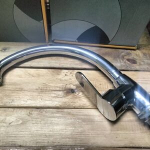 SANITARY WARE Mezcladora de repisa para cocina